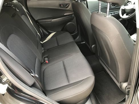 Used 2022 Hyundai Kona SEL AWD/4WD image 26