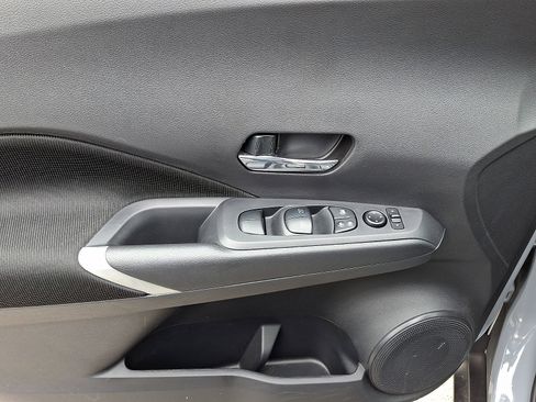 Used 2024 Nissan Kicks SV FWD image 14