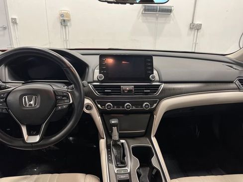 Certified 2021 Honda Accord EX-L image 11