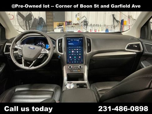 Used 2022 Ford Edge SEL w/ Convenience Package AWD/4WD image 17