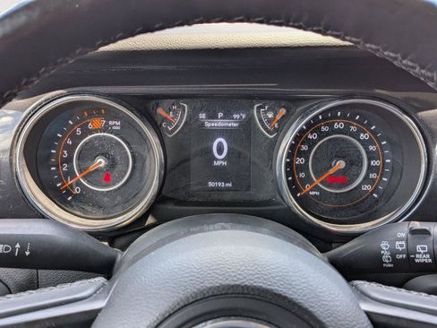 Used 2021 Jeep Wrangler Unlimited Sport AWD/4WD image 11