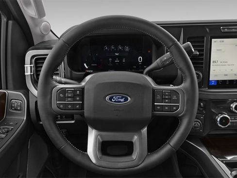 Used 2024 Ford F250 Lariat w/ FX4 Off-Road Package image 8