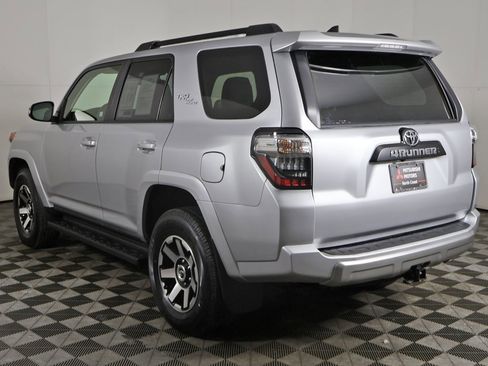 Used 2024 Toyota 4Runner TRD Off-Road Premium image 9