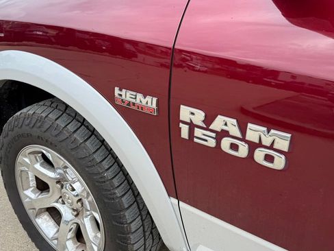 Used 2016 RAM 1500 Laramie w/ Convenience Group AWD/4WD image 11