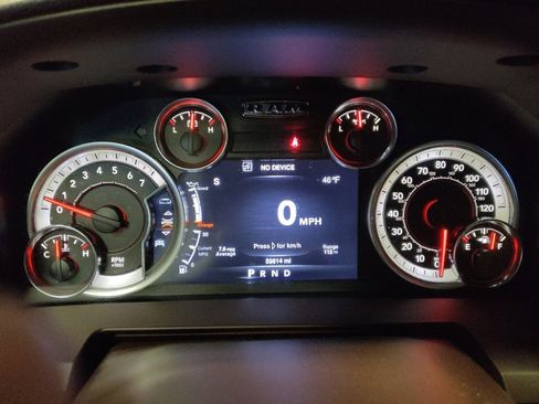 Used 2016 RAM 1500 Laramie w/ Convenience Group image 23