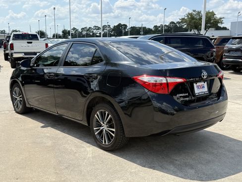 Used 2016 Toyota Corolla LE FWD image 7