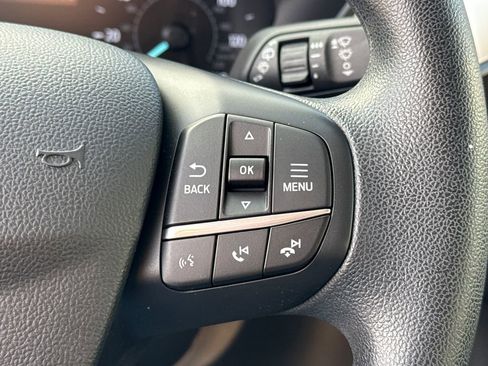 Used 2020 Ford Escape SE image 32