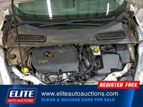 Used 2018 Ford Escape SEL image 23
