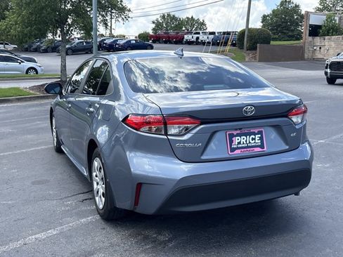 Used 2025 Toyota Corolla LE FWD image 7