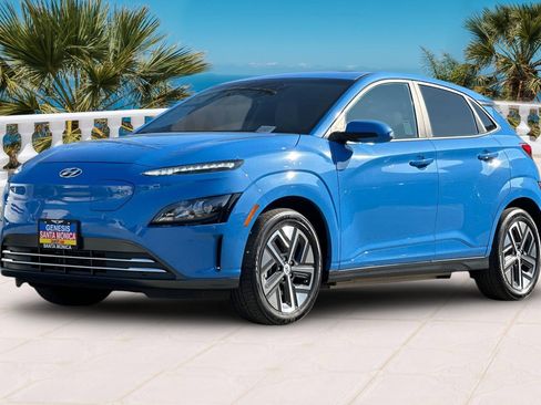 Used 2023 Hyundai Kona SEL w/ Cargo Package image 8