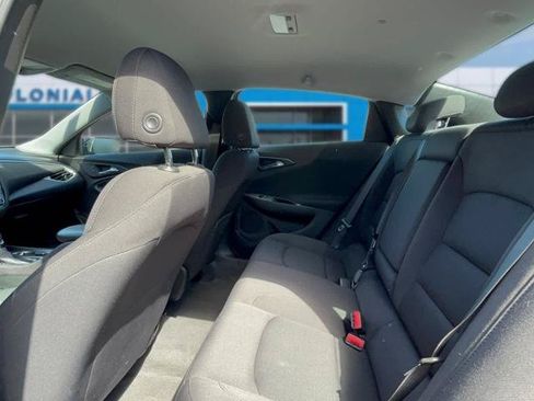 Used 2023 Chevrolet Malibu LT FWD image 28