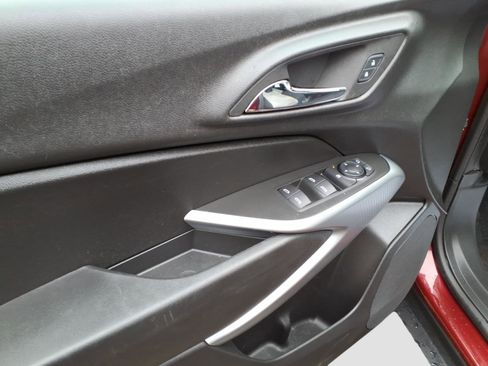 Certified 2024 Chevrolet Trax RS w/ Driver Confidence Package image 14