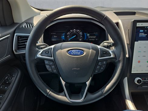 Used 2023 Ford Edge SEL w/ Convenience Package AWD/4WD image 13