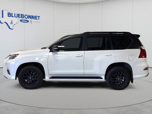 Used 2022 Lexus GX 460 w/ Black Line Special Edition AWD/4WD image 8