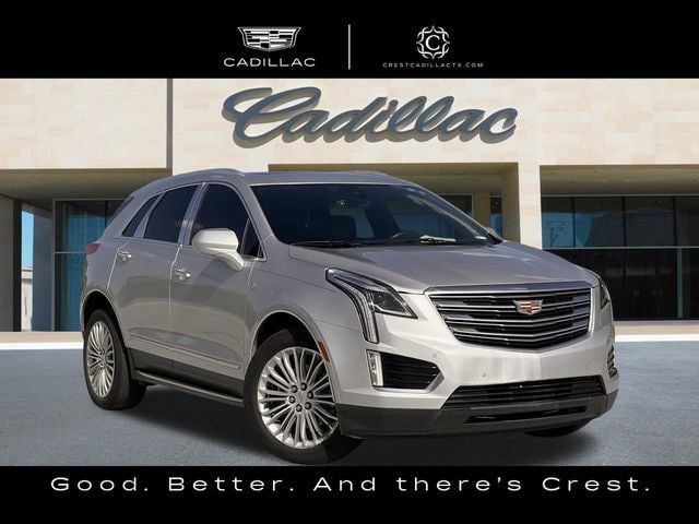 Used 2017 Cadillac XT5 Premium Luxury FWD image 1