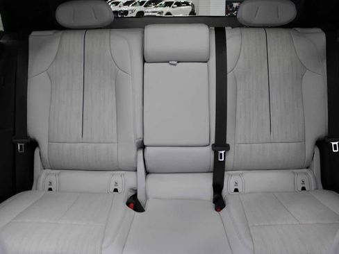 Used 2024 Cadillac Lyriq Luxury AWD/4WD image 47