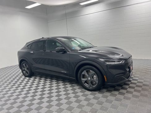 Used 2021 Ford Mustang Mach-E Select w/ Comfort/Technology Package image 1