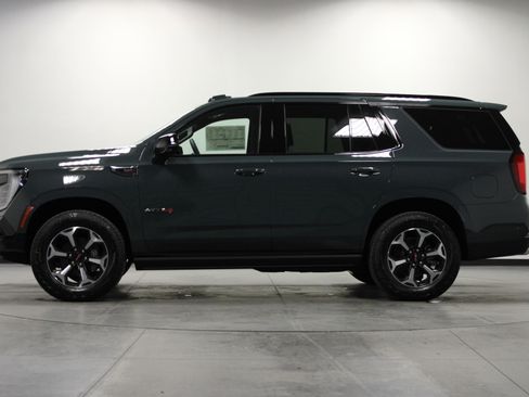 New 2026 GMC Yukon AT4 w/ AT4 Premium Plus Package AWD/4WD image 7