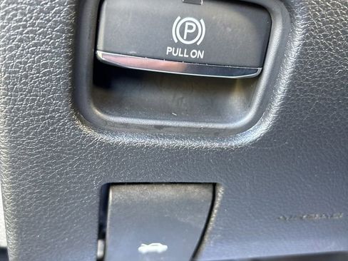 Used 2024 Jeep Grand Cherokee Limited 4xe image 17