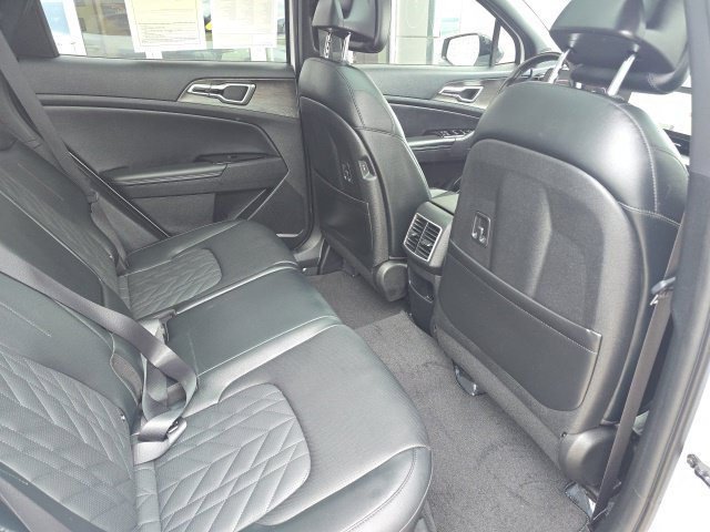 Used 2023 Kia Sportage X-Line w/ X-Line Premium Package AWD/4WD image 6