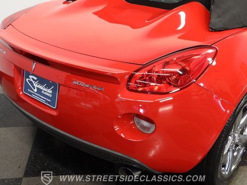 Used 2007 Pontiac Solstice Convertible w/ Preferred Package image 24