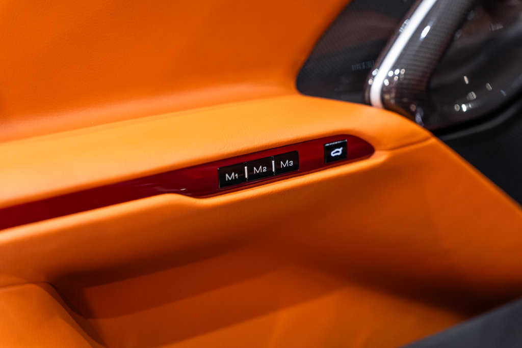 Used 2026 Ferrari Purosangue AWD/4WD image 30