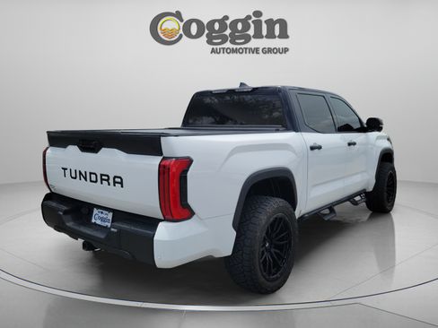 Used 2023 Toyota Tundra SR5 w/ SR5 Convenience Package RWD image 3