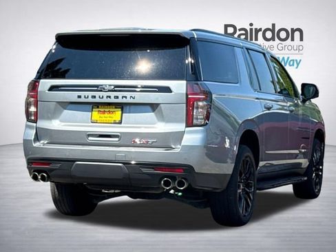 Used 2023 Chevrolet Suburban RST w/ Sport Performance Package AWD/4WD image 6