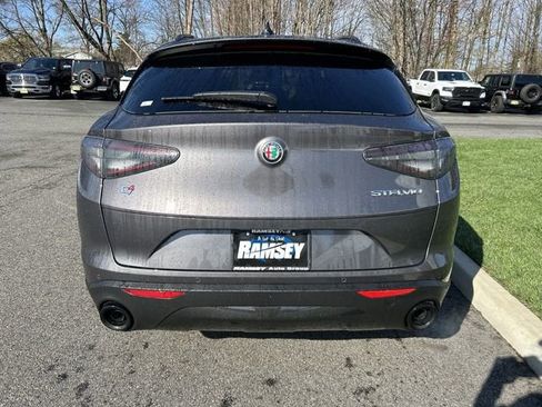New 2026 Alfa Romeo Stelvio Sprint w/ Convenience Package AWD/4WD image 7