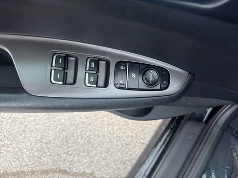 Used 2020 Kia Optima SE FWD image 10