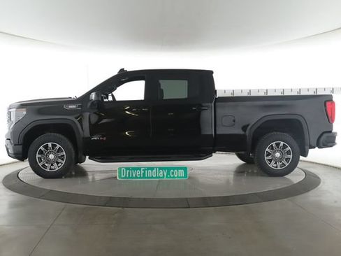 Used 2024 GMC Sierra 1500 AT4 w/ AT4 Preferred Package AWD/4WD image 9