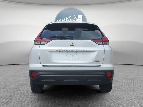 Used 2024 Mitsubishi Eclipse Cross LE AWD/4WD image 5
