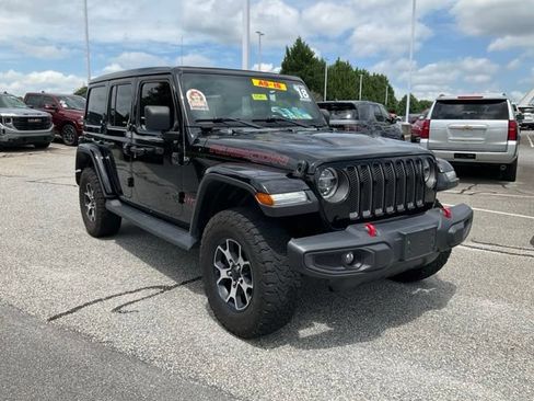 Used 2018 Jeep Wrangler Unlimited Rubicon w/ LED Lighting Group AWD/4WD image 3