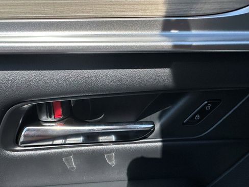 Certified 2025 MAZDA CX-90 3.3 Turbo w/ Preferred Package image 18