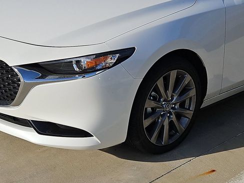 Used 2026 MAZDA MAZDA3 2.5 S Sedan w/ Preferred Pkg FWD image 25