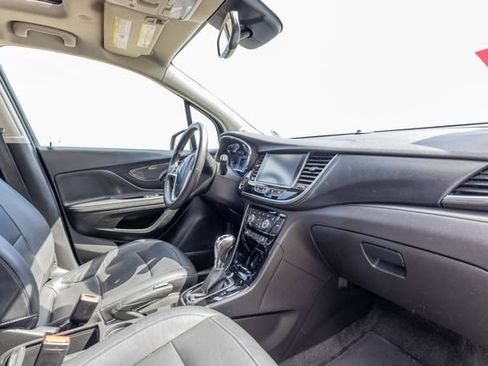 Used 2018 Buick Encore Essence AWD/4WD image 20