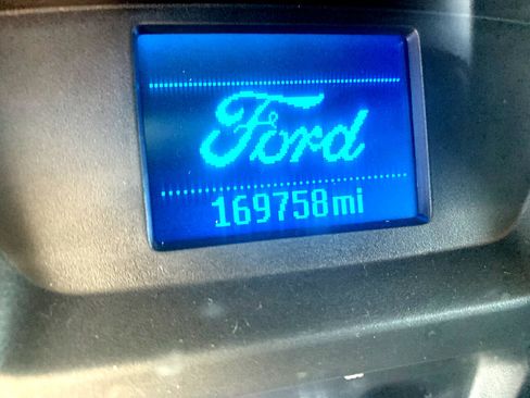 Used 2018 Ford Transit 350 148 Medium Roof image 7