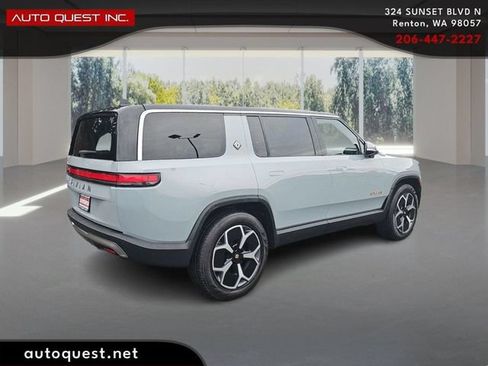 Used 2023 Rivian R1S Adventure AWD/4WD image 5