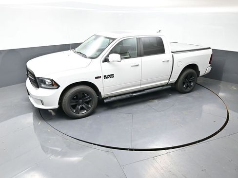 Used 2018 RAM 1500 Sport w/ Sport Premium Group image 19