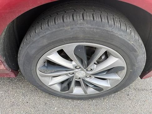 Used 2023 Buick Encore GX Select w/ Sport Touring Package FWD image 15