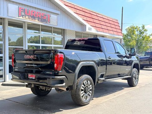 Used 2022 GMC Sierra 2500 AT4 w/ Gooseneck/5TH Wheel Package AWD/4WD image 3