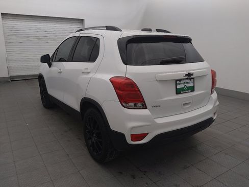 Used 2022 Chevrolet Trax LT w/ Sport Edition FWD image 5