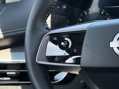 Used 2025 Nissan Murano Platinum w/ Cargo Package AWD/4WD image 23