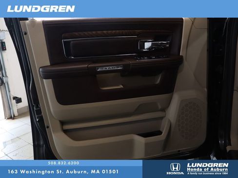 Used 2017 RAM 1500 Laramie Longhorn AWD/4WD image 9