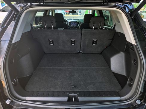 Used 2019 GMC Terrain SLE image 18