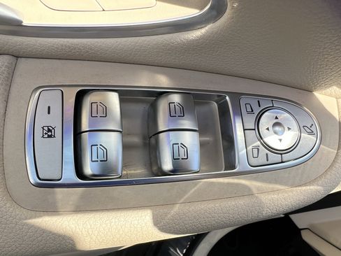 Certified 2021 Mercedes-Benz GLC 300 image 15