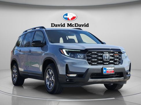 Certified 2023 Honda Passport TrailSport image 7