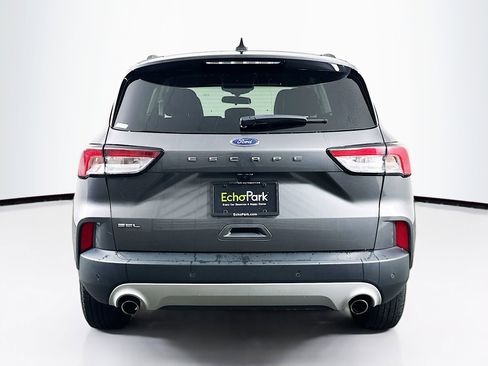 Used 2022 Ford Escape SEL image 7