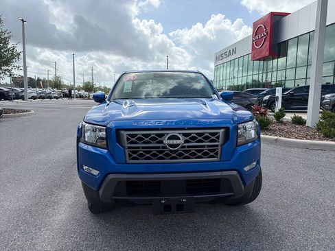 Certified 2024 Nissan Frontier SV w/ SV Convenience Package RWD image 2