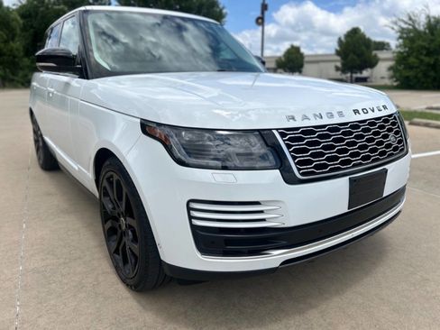 Used 2019 Land Rover Range Rover HSE image 4